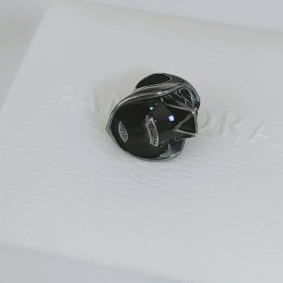 Pandora Star Wars Darth Vader Charm with box - Picture 4 of 9
